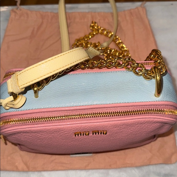 Miu Miu camera Crossbody Bag pink n baby blue excellent condition cones dust bag - Picture 5 of 12